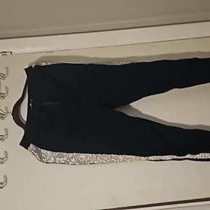 rhinestone jeans absolutely stunning flattering stretch zipper closure pockets